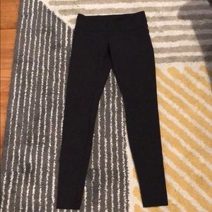 Lululemon leggings black size 6